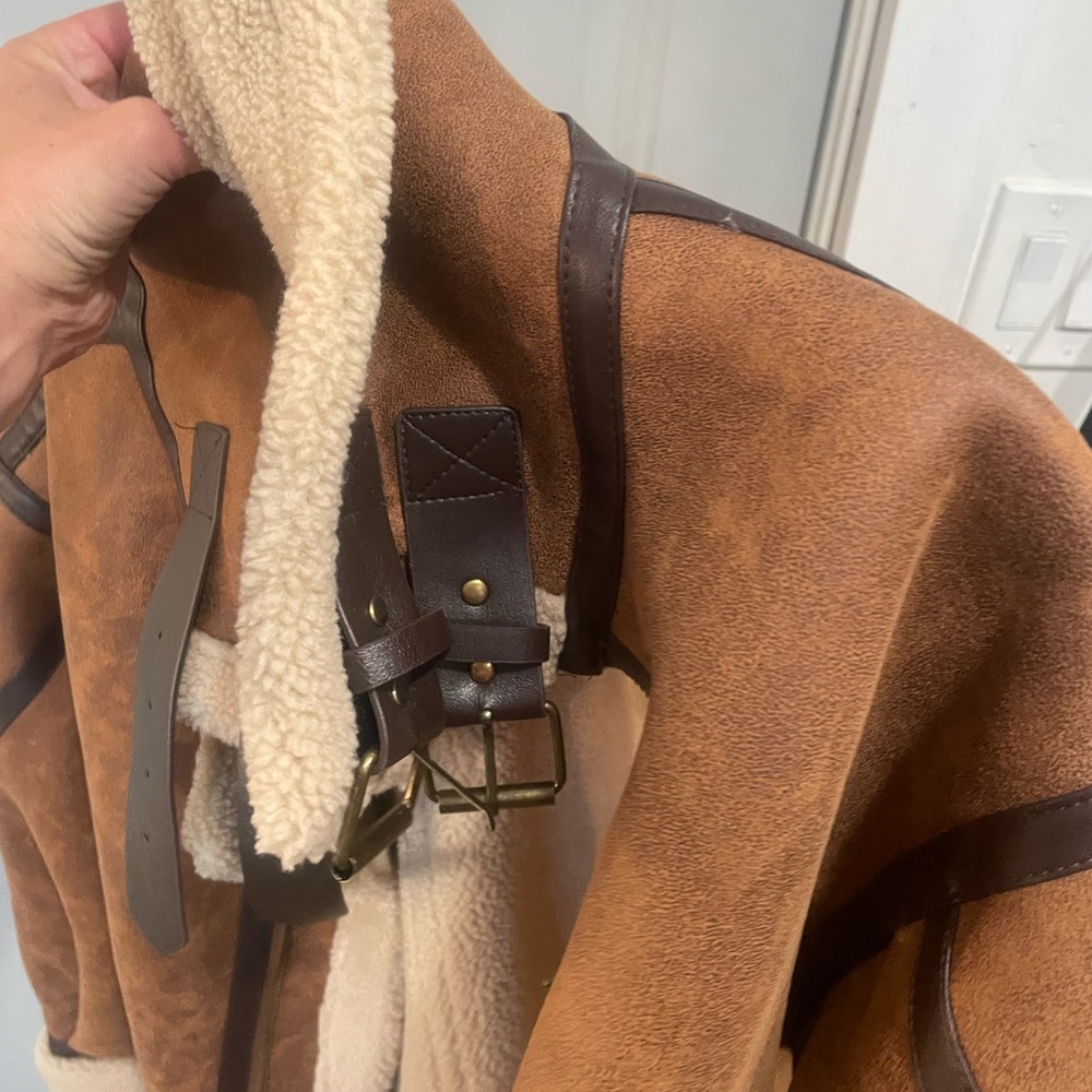 Shearling Jacket - Picture 3 of 9